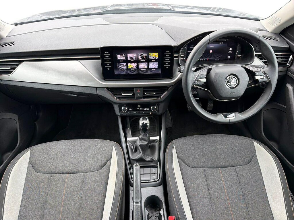 Skoda Kamiq Suv Blue #8