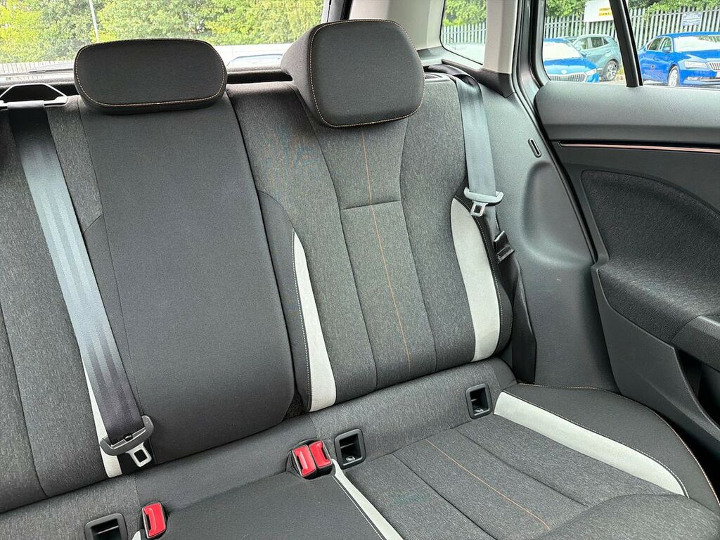 Skoda Kamiq Suv Blue #42