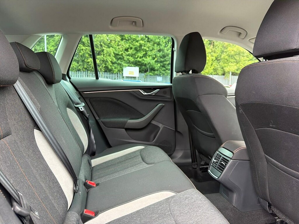 Skoda Kamiq Suv Blue #32