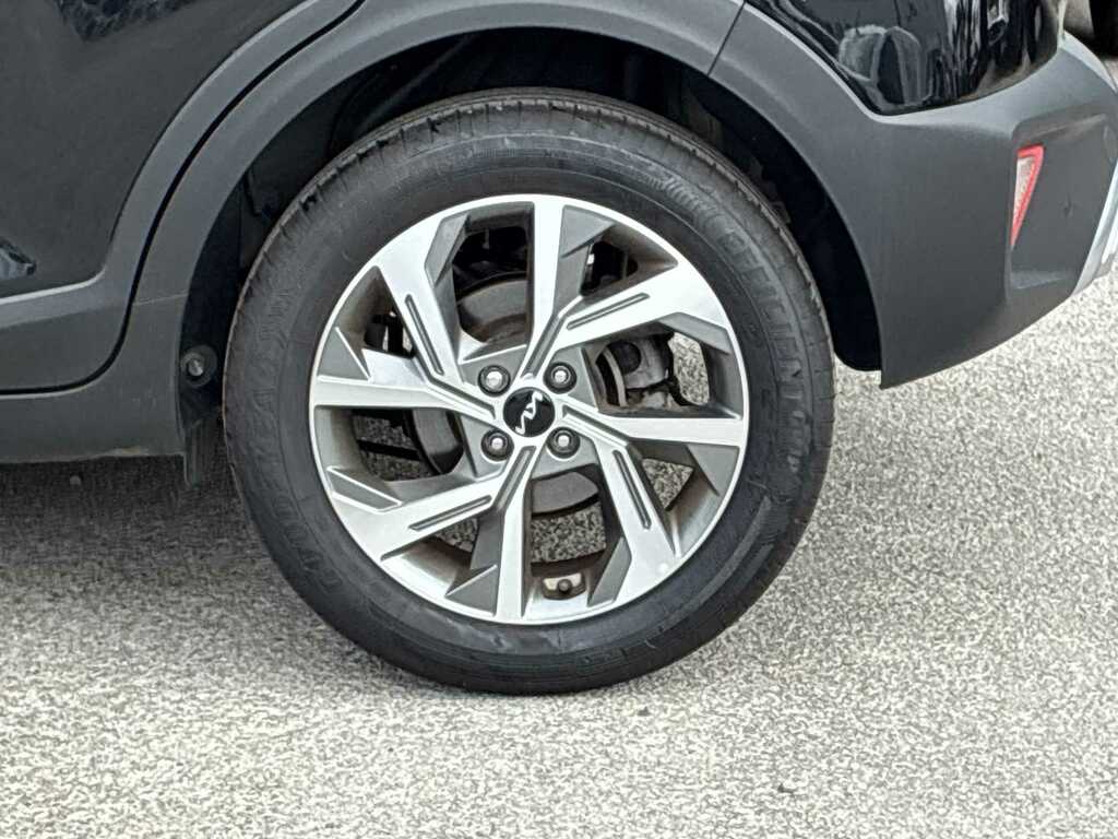 Kia Stonic 1.0T Gdi 48V Gt-line S Dct Black #6