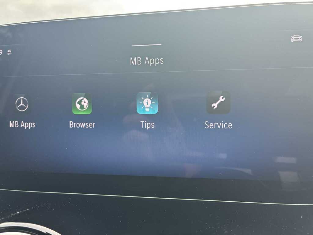 Mercedes-Benz GLA Class Gla 200 Amg Line Premium Plus Night Ed Blue #10