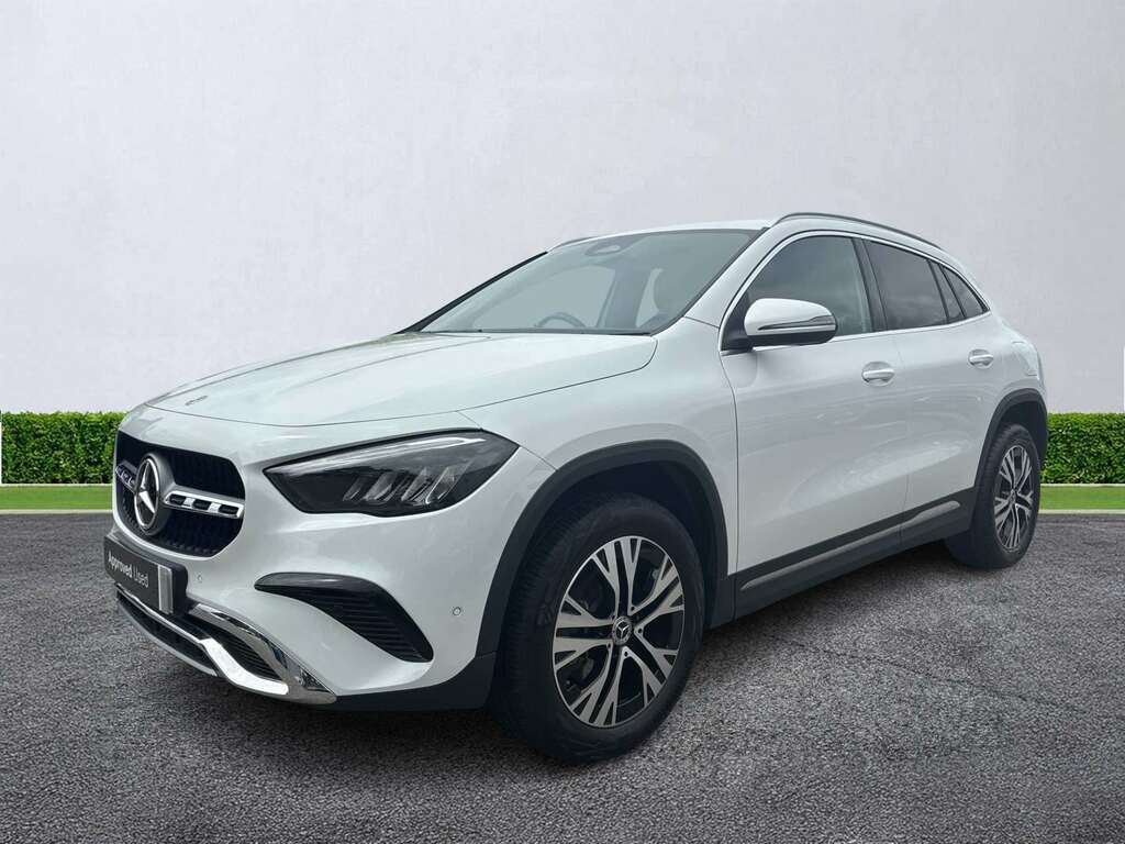 Mercedes-Benz GLA Class Gla 200 Amg Line Premium Plus Night Ed Blue #19