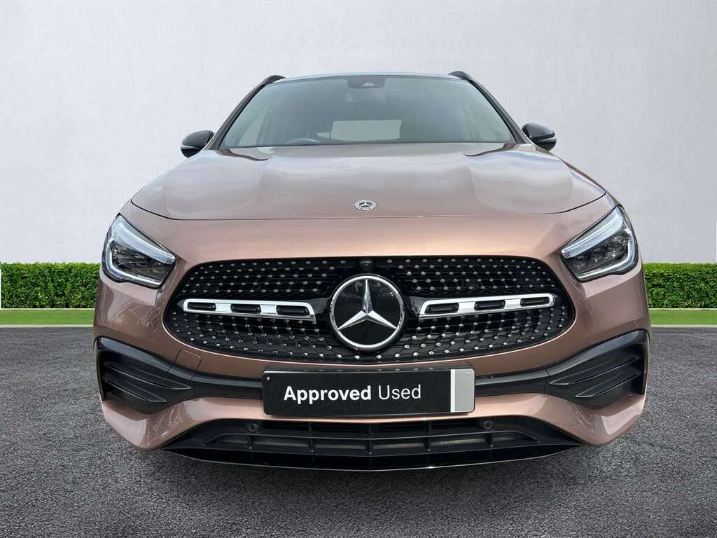 Mercedes-Benz GLA Class Gla 200 Amg Line Premium Plus Night Ed DN23KZC Gold #5