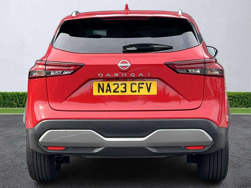 Nissan Qashqai 1.3 Dig-t Mh N-connecta NA23CFV Red #5