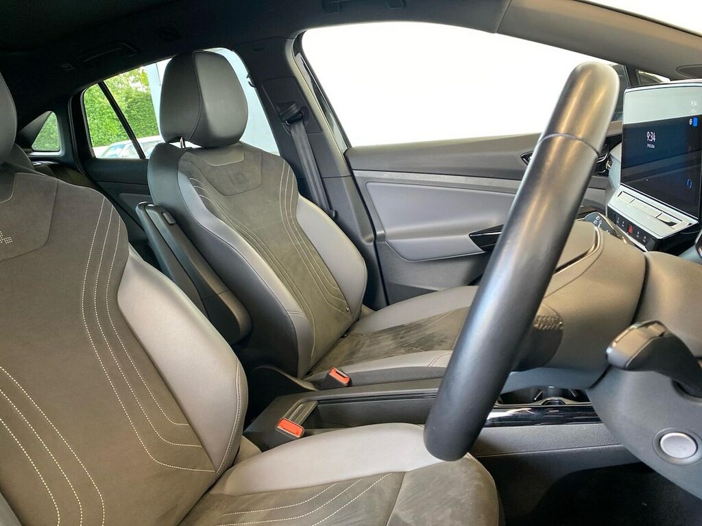 Volkswagen ID.5 150Kw Style Pro Performance 77Kwh Grey #32