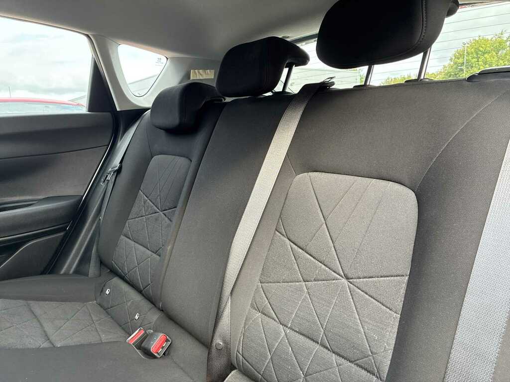 Hyundai Bayon Premium Silver #15
