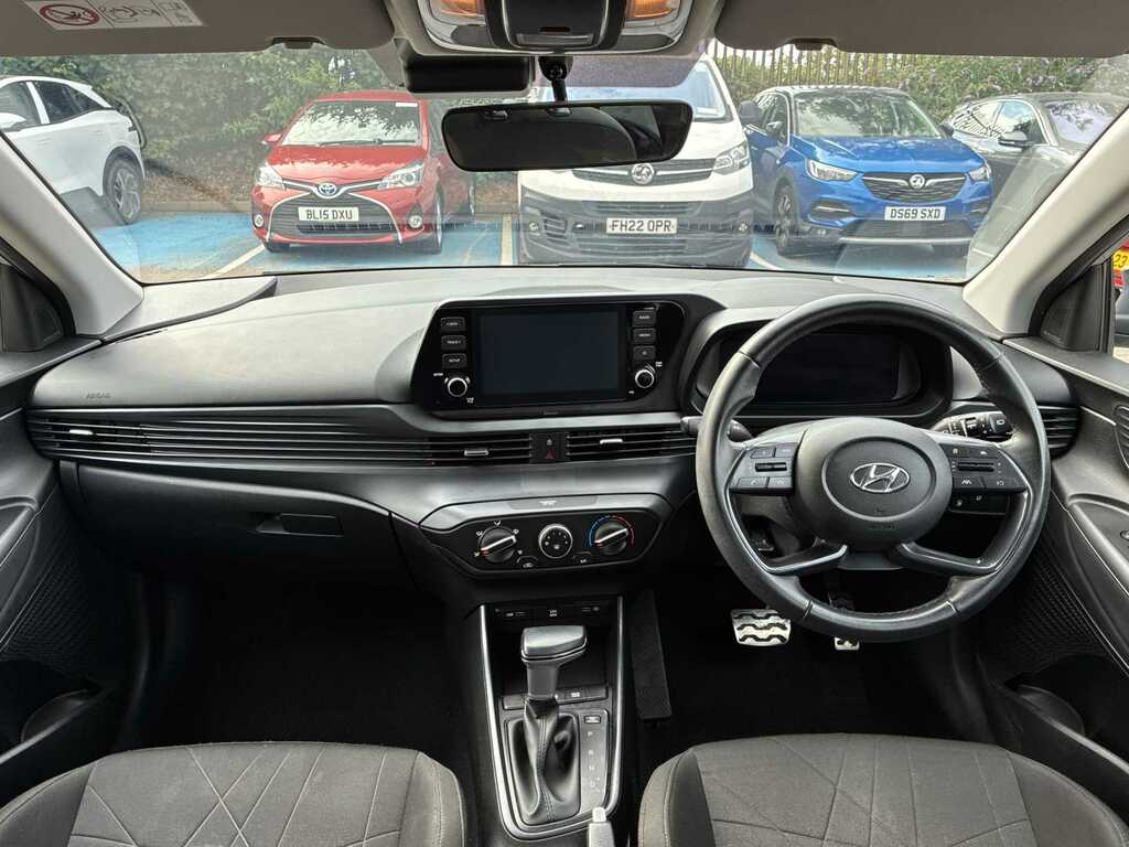 Hyundai Bayon Premium Silver #8