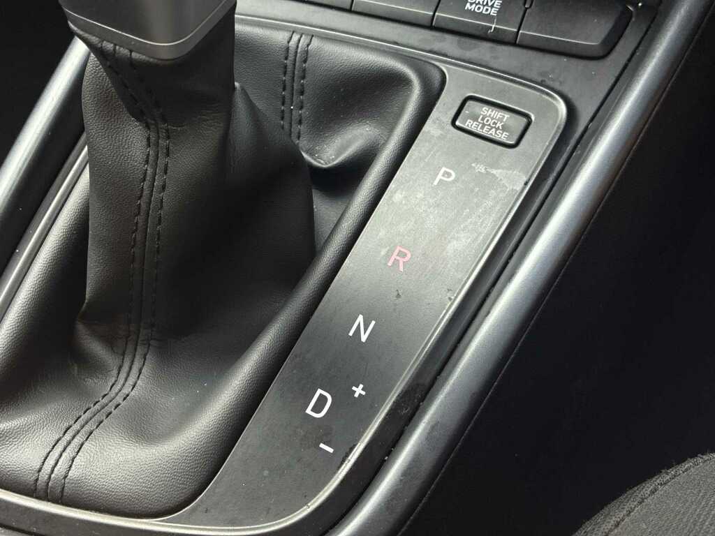 Hyundai Bayon Premium Silver #34