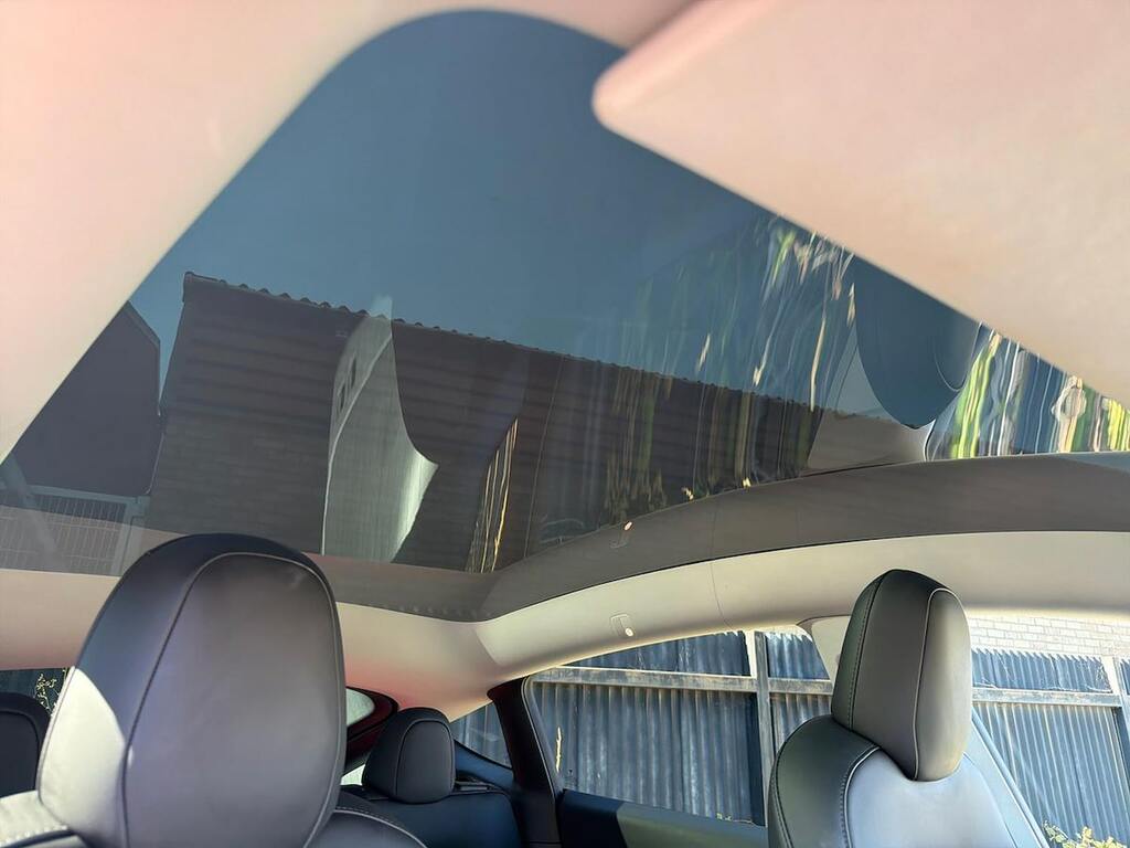 Tesla Model Y 2022 Suv Rwd 346 Ps White #30