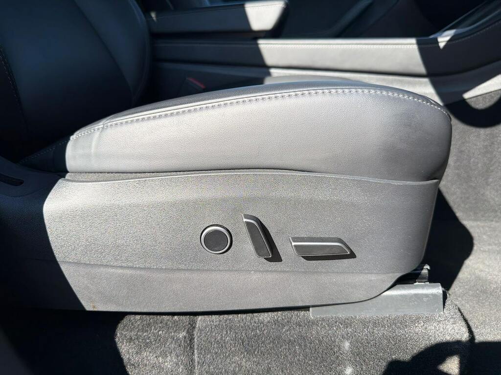 Tesla Model Y 2022 Suv Rwd 346 Ps White #29