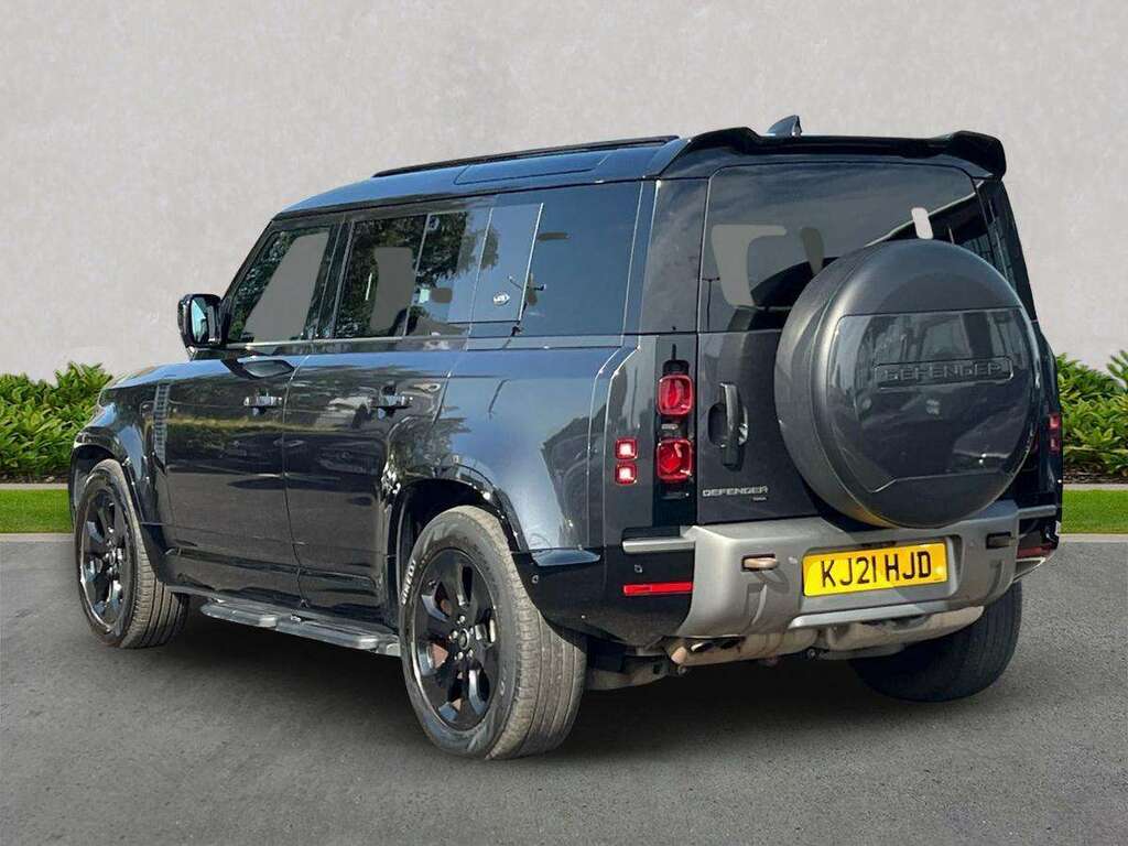 Land Rover Defender 110 3.0 D300 X-dynamic Hse 110 7 Seat Grey #2