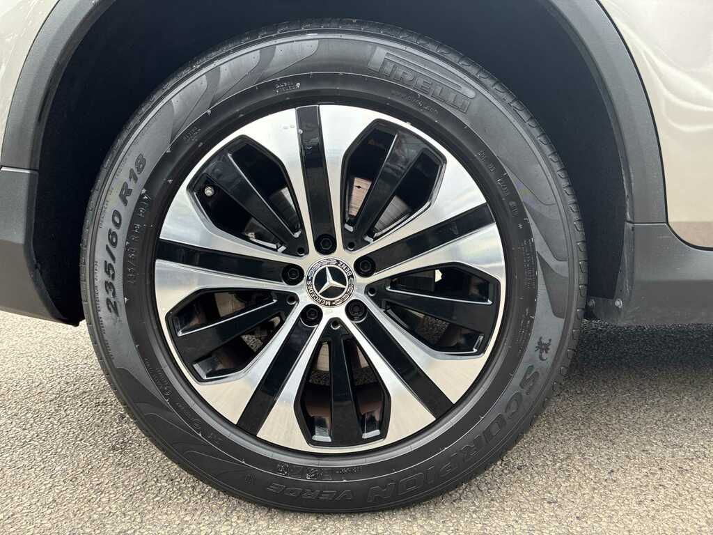 Mercedes-Benz GLC Class Glc 300 4Matic Sport 9G-tronic Silver #6