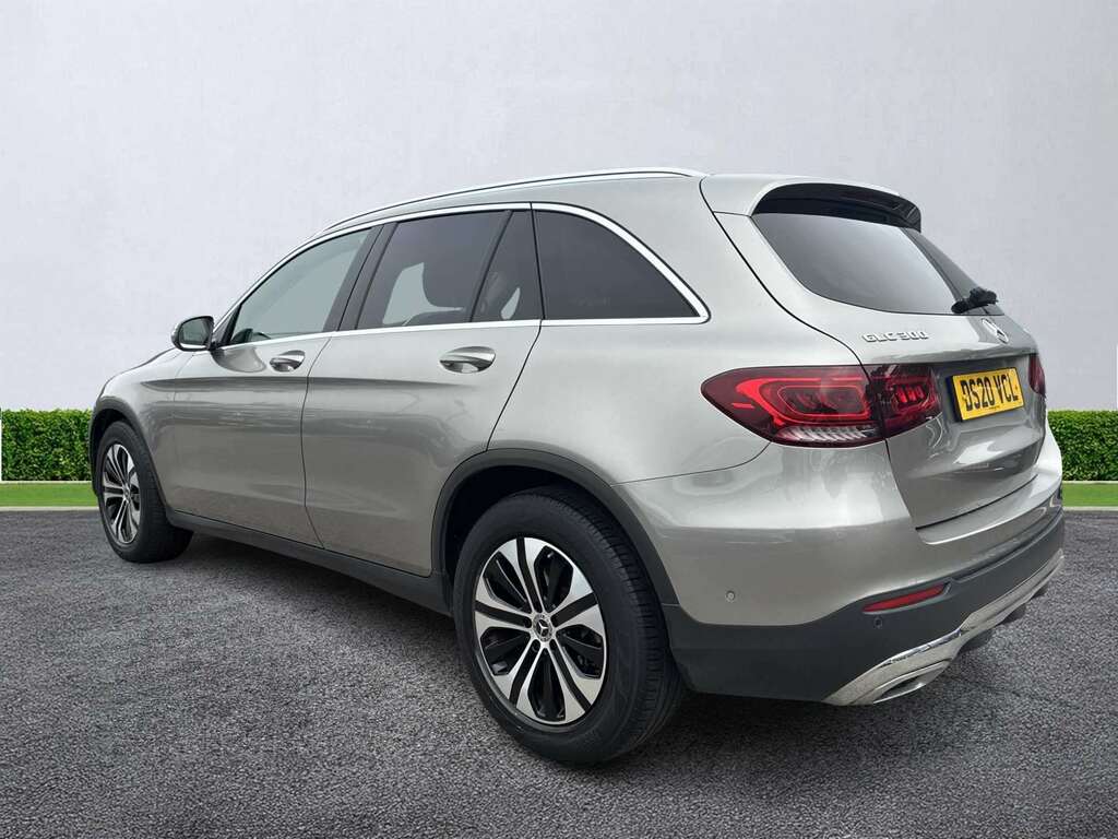 Mercedes-Benz GLC Class Glc 300 4Matic Sport 9G-tronic Silver #2