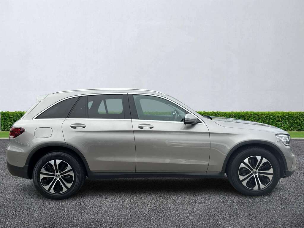 Mercedes-Benz GLC Class Glc 300 4Matic Sport 9G-tronic Silver #3