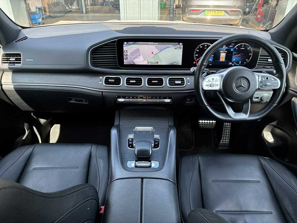 Mercedes-Benz GLE Class 2L Amg Line Grey #8