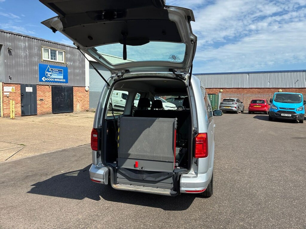 Volkswagen Caddy Maxi Life 2.0 Tdi Green #31