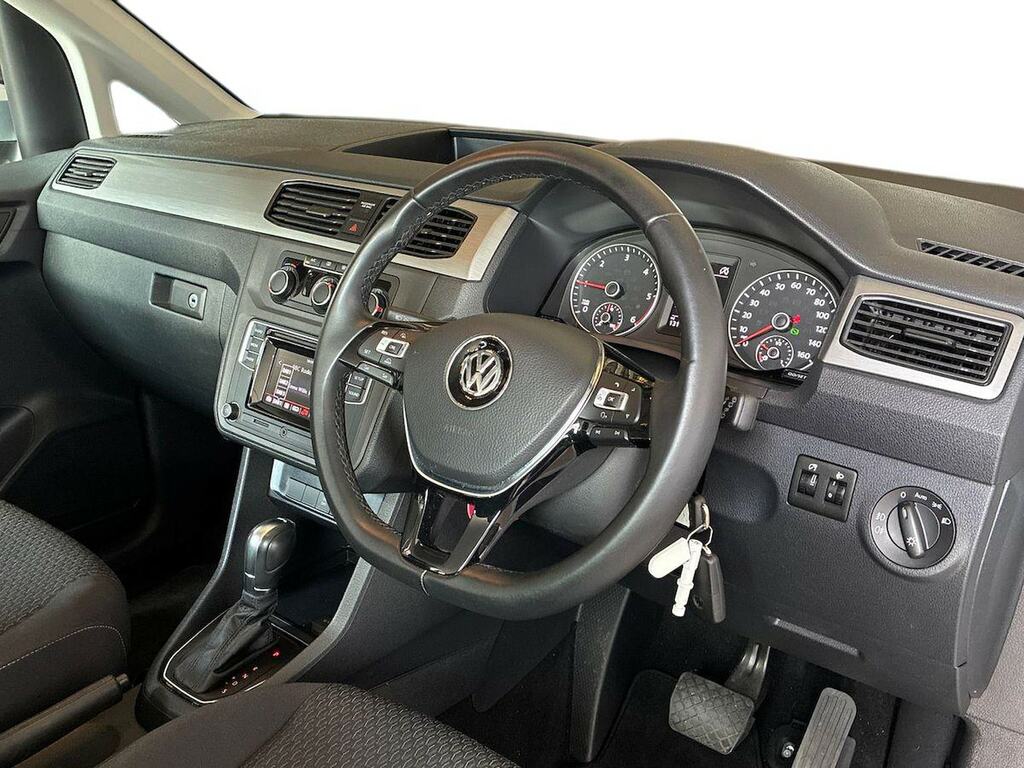 Volkswagen Caddy Maxi Life 2.0 Tdi Green #15
