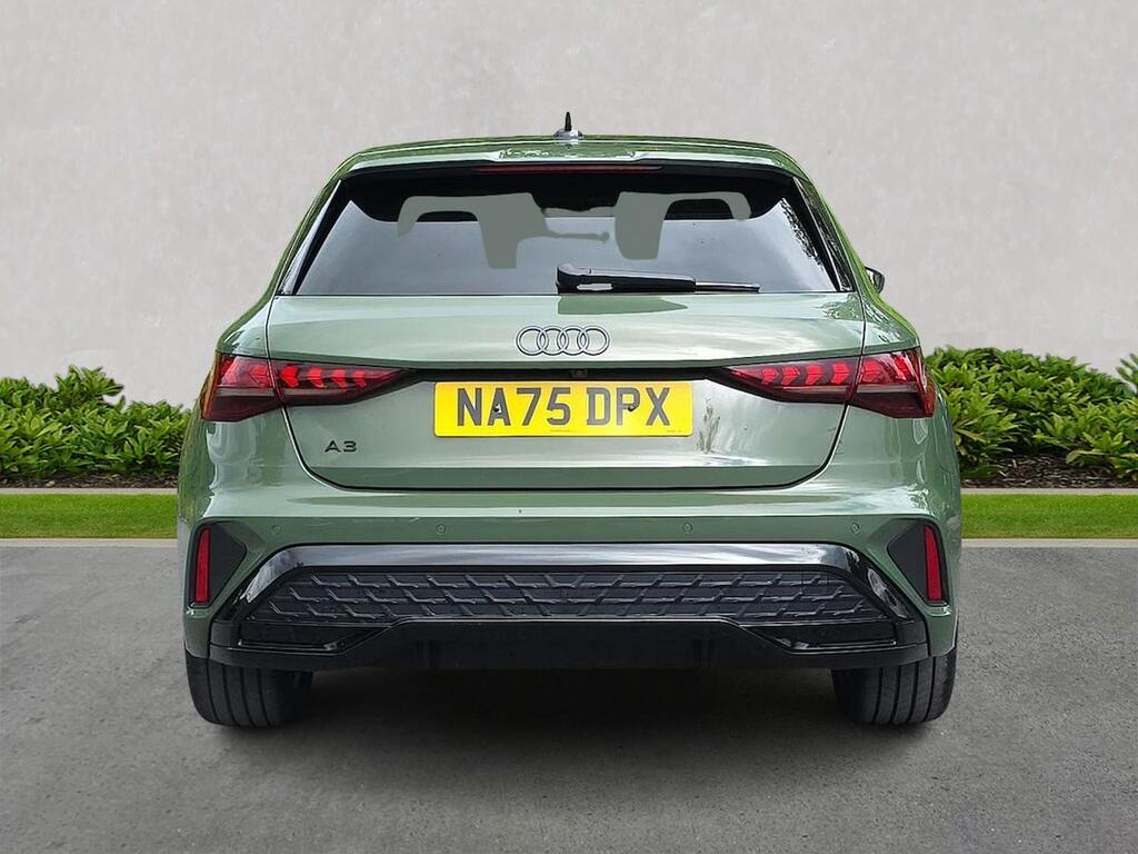 Audi A3 1.5 Tfsi Black Edition Sportback S Tron Green #4