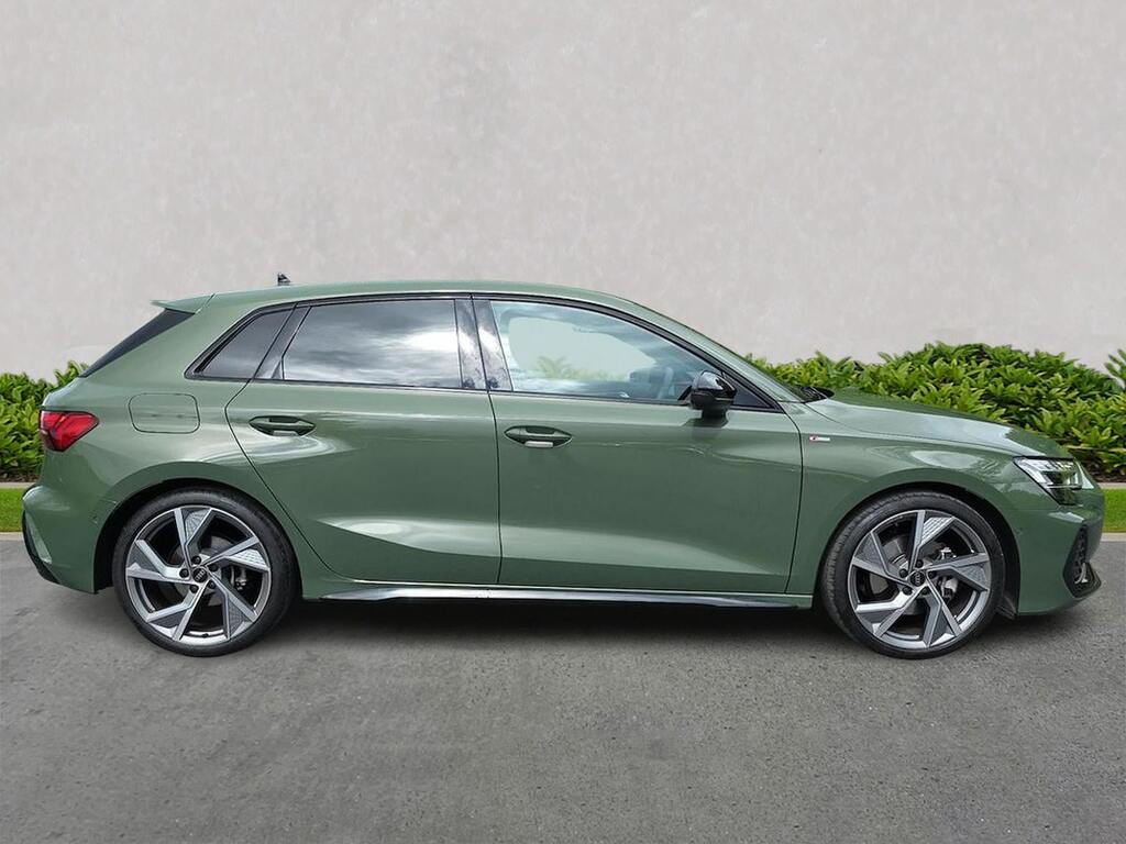 Audi A3 1.5 Tfsi Black Edition Sportback S Tron Green #3