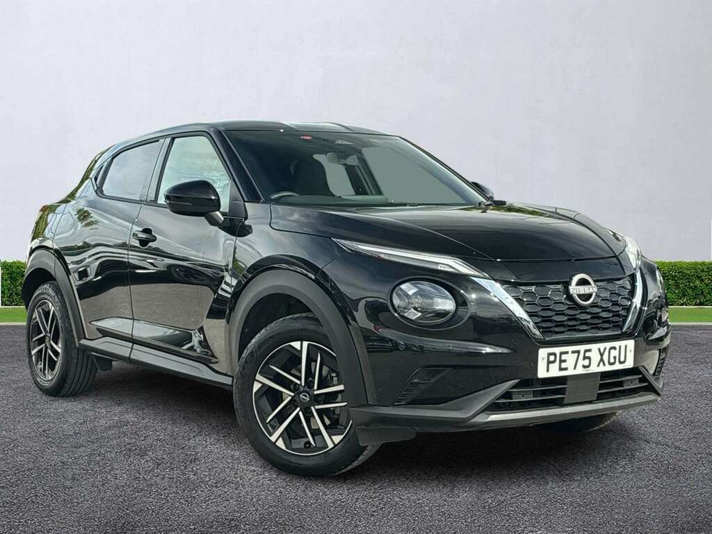 Nissan Juke 1.6 Hybrid N-connecta Black