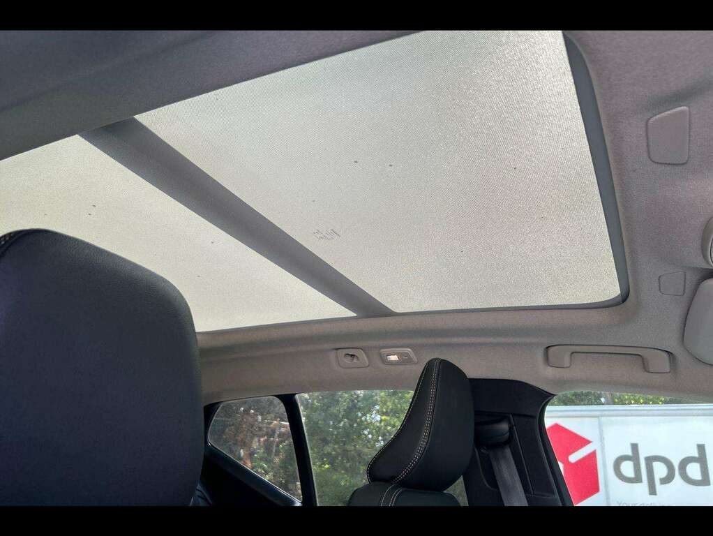 Volvo XC40 2.0 B4p Ultra Dark Grey #32