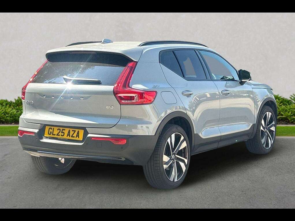 Volvo XC40 2.0 B4p Ultra Dark Grey #18