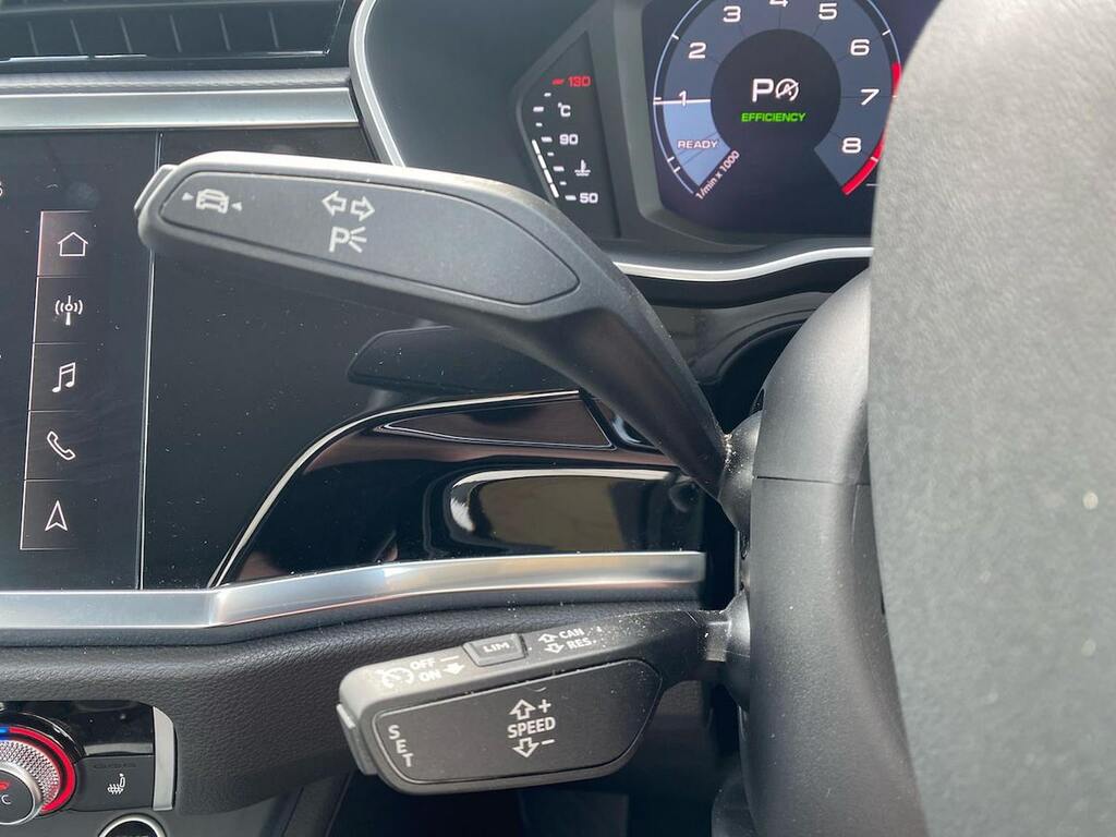 Audi Q3 1.5 E-hybrid S Line S Tronic 2025 Blue #29