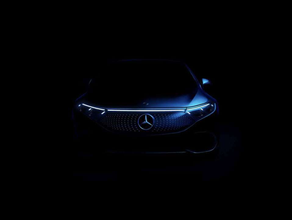 Mercedes-Benz CLA Class Cla 250E Amg Line Premium Tip Blue