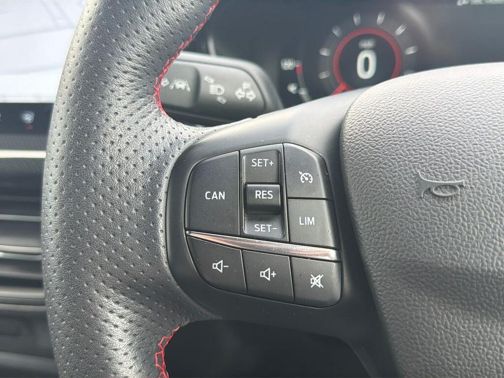 Ford Focus 1.0 Ecoboost Hybrid Mhev 155 Titanium X #26