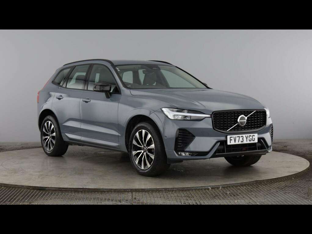 Volvo XC60 2.0 B5p Plus Dark Awd Geartronic Grey