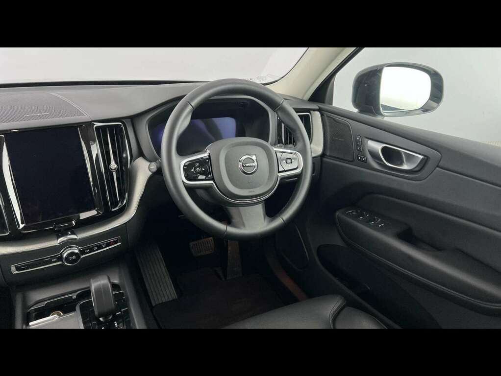 Volvo XC60 2.0 B5p Core Awd Geartronic Grey #9