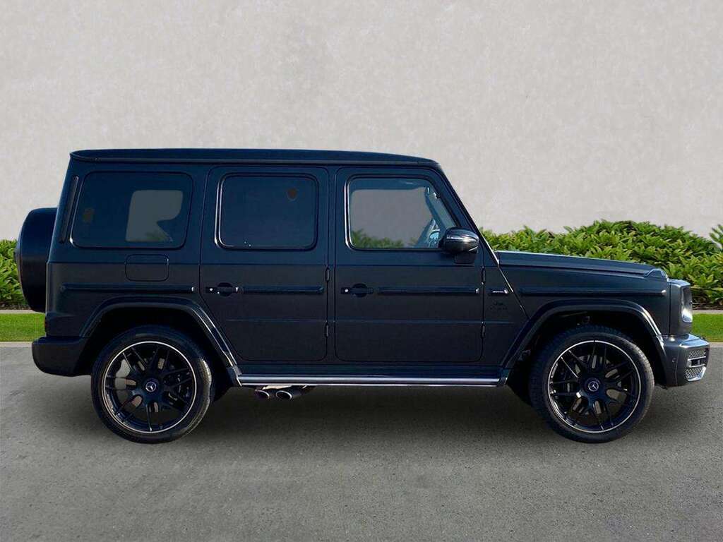 Mercedes-Benz G Class G63 Carbon Edition 9G-tronic Black #3