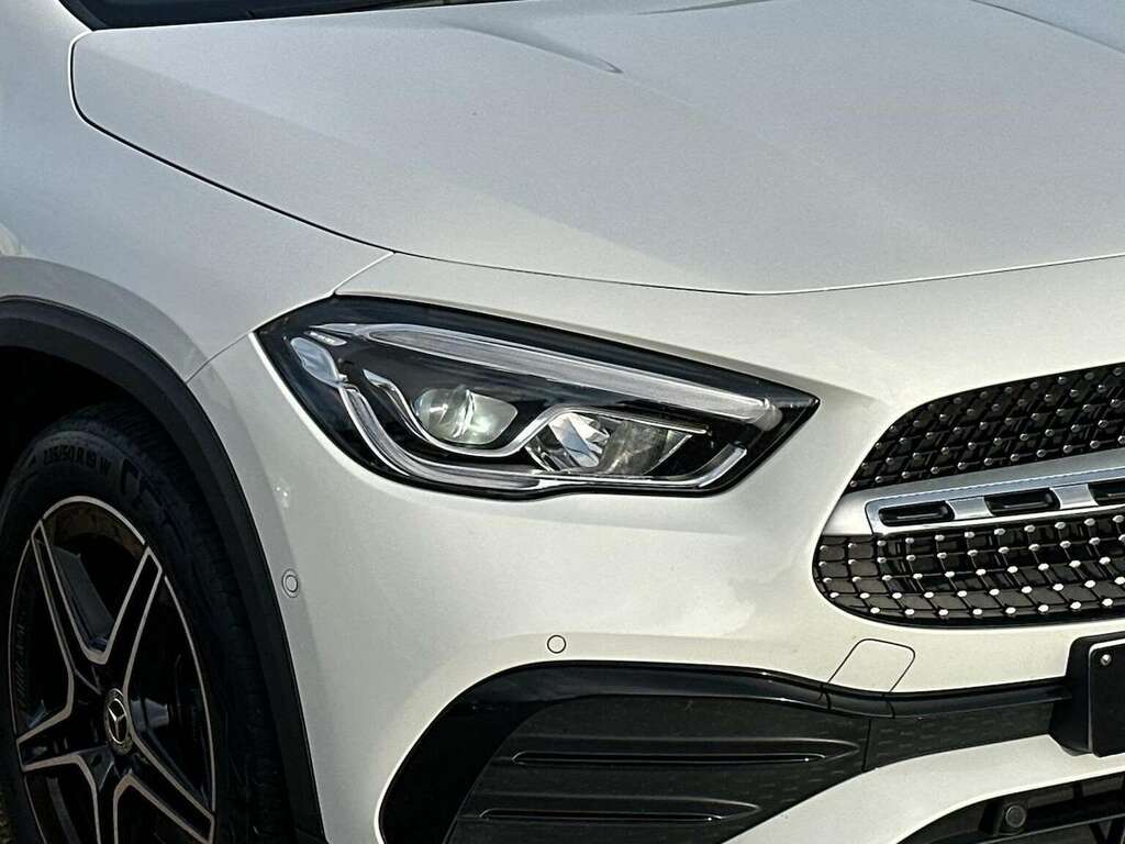 Mercedes-Benz GLA Class Gla 220D 4Matic Amg Line Premium Black #33