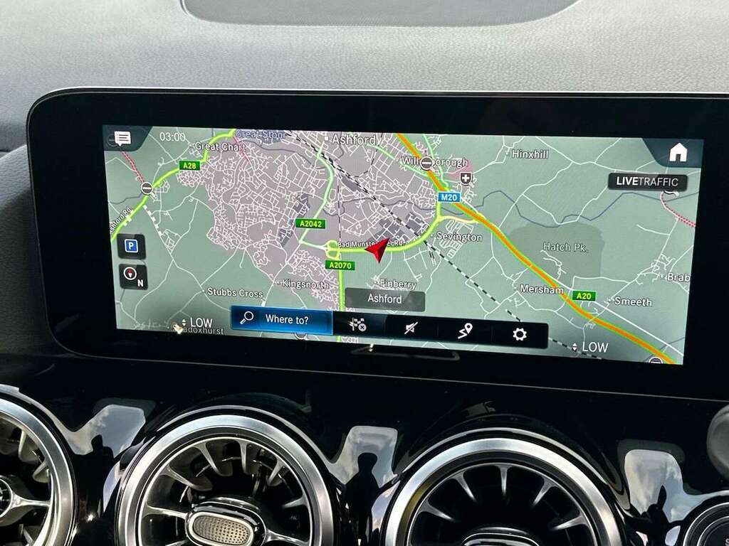 Mercedes-Benz GLA Class Gla 220D 4Matic Amg Line Premium Black #23