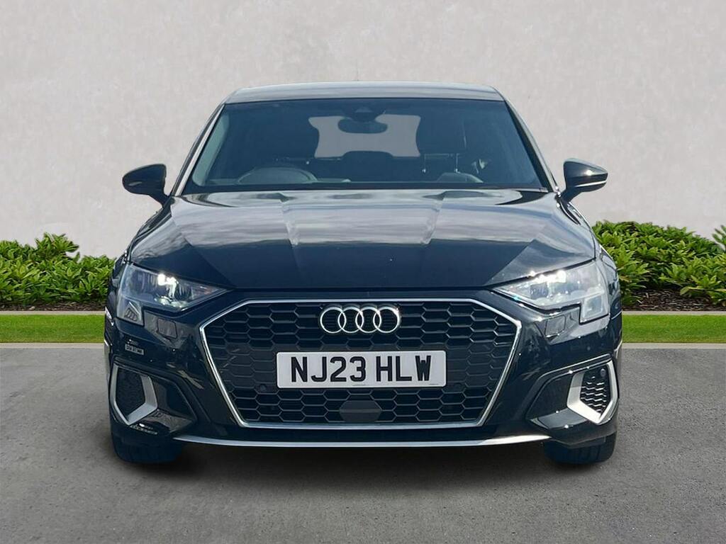 Audi A3 30 Tfsi Sport Black #5