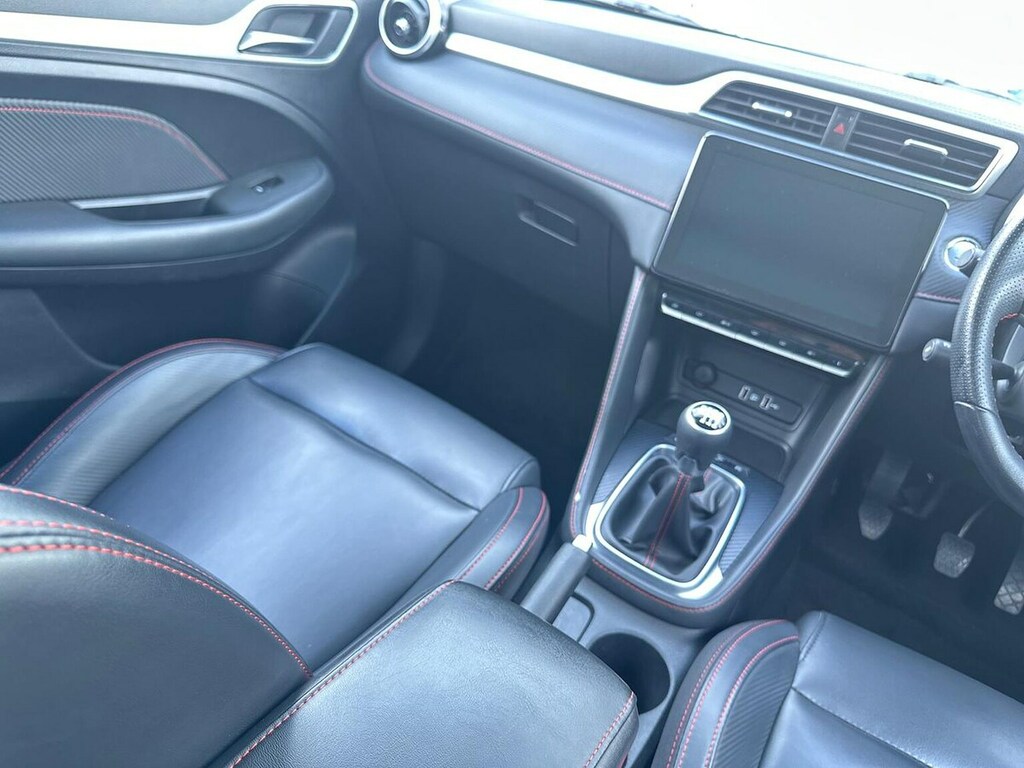 MG ZS 72.6Kwh Trophy Suv Red #13