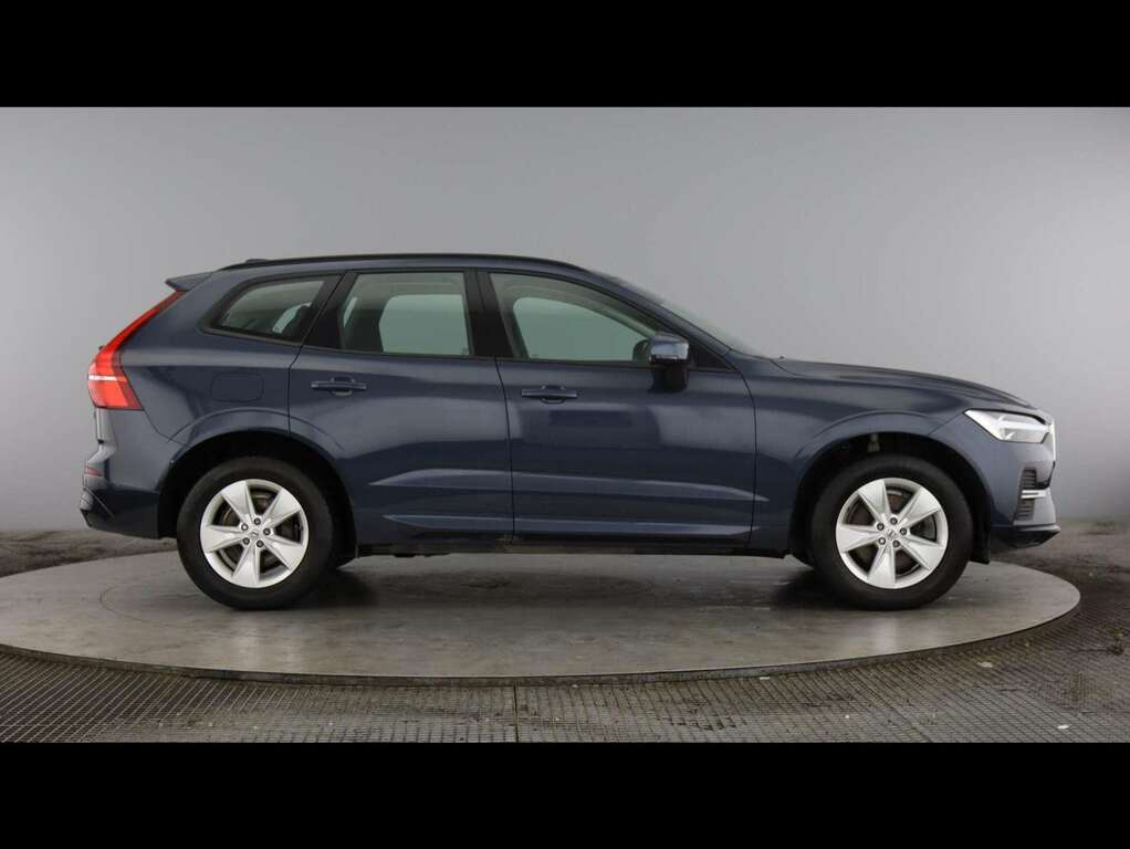 Volvo XC60 2.0 B5p Momentum Awd Geartronic NL22ZHH Blue #3