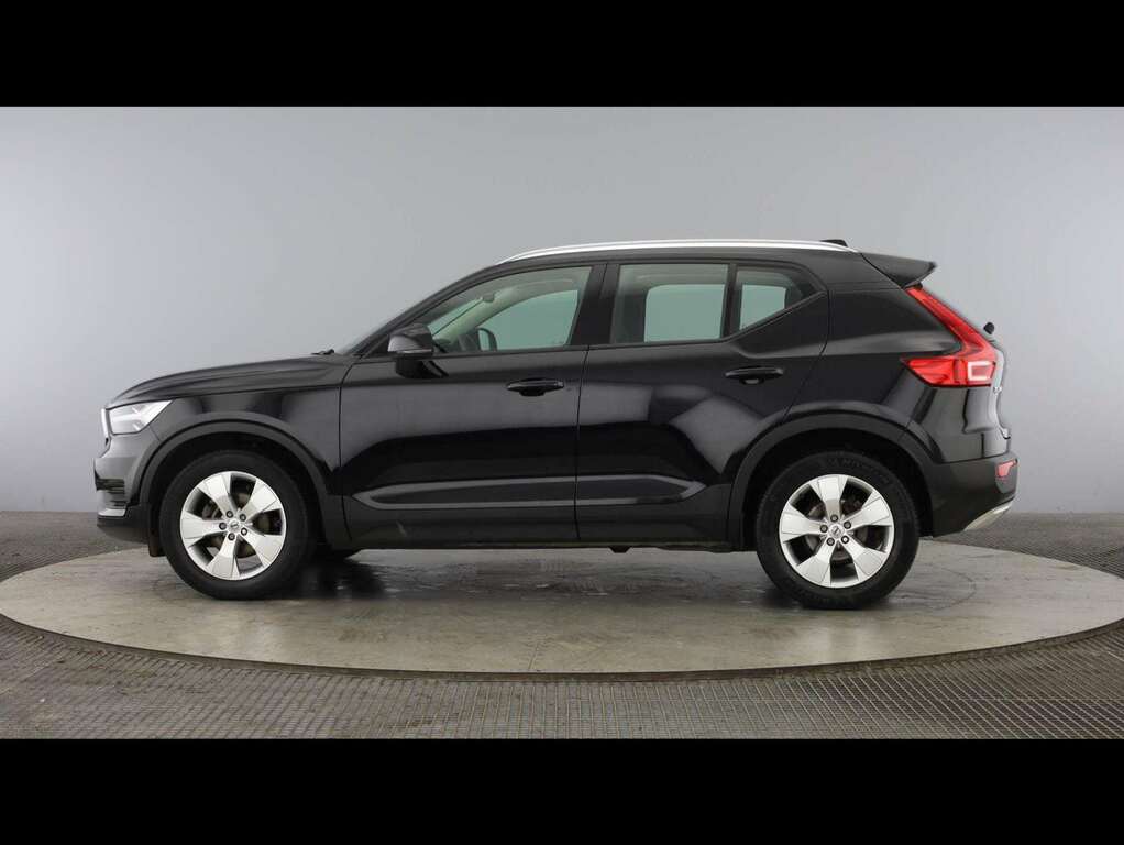 Volvo XC40 2.0 B4p R Design 7 Speed Black #20