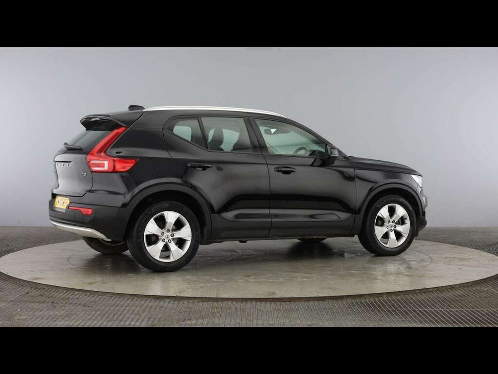 Volvo XC40 2.0 B4p R Design 7 Speed Black #15