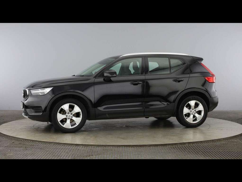Volvo XC40 2.0 B4p R Design 7 Speed Black #21