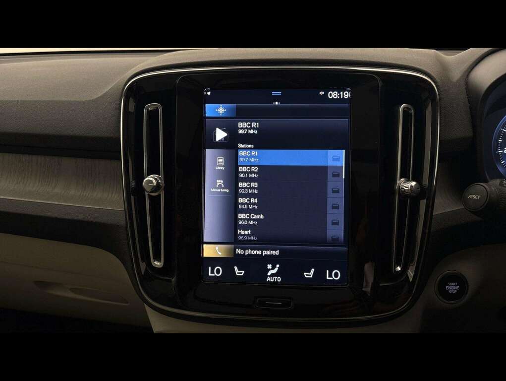 Volvo XC40 2.0 B5p Inscription Awd Black #38