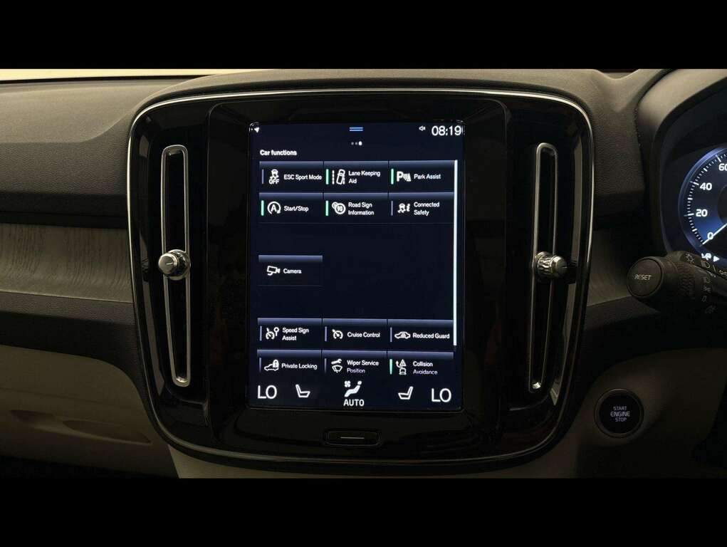 Volvo XC40 2.0 B5p Inscription Awd Black #36