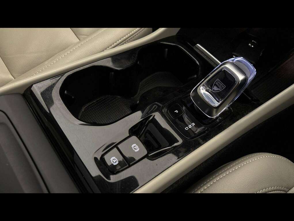 Volvo XC40 2.0 B5p Inscription Awd Black #34