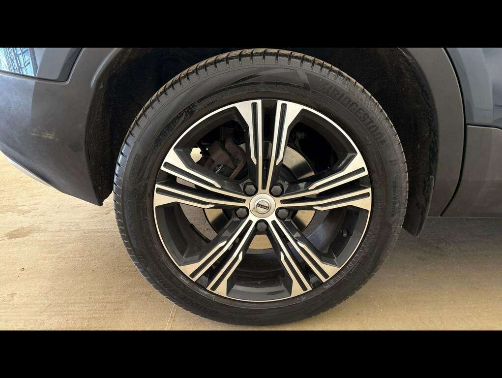 Volvo XC40 2.0 B5p Inscription Awd Black #23