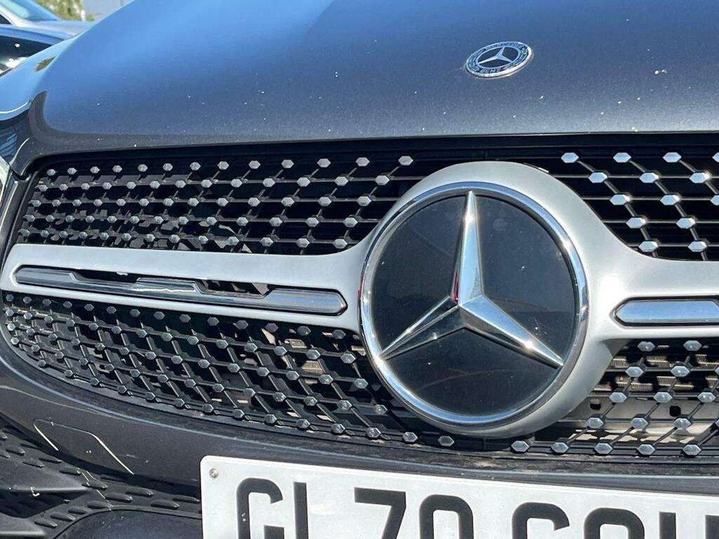 Mercedes-Benz GLC Class Glc 300 4Matic Amg Line White #32