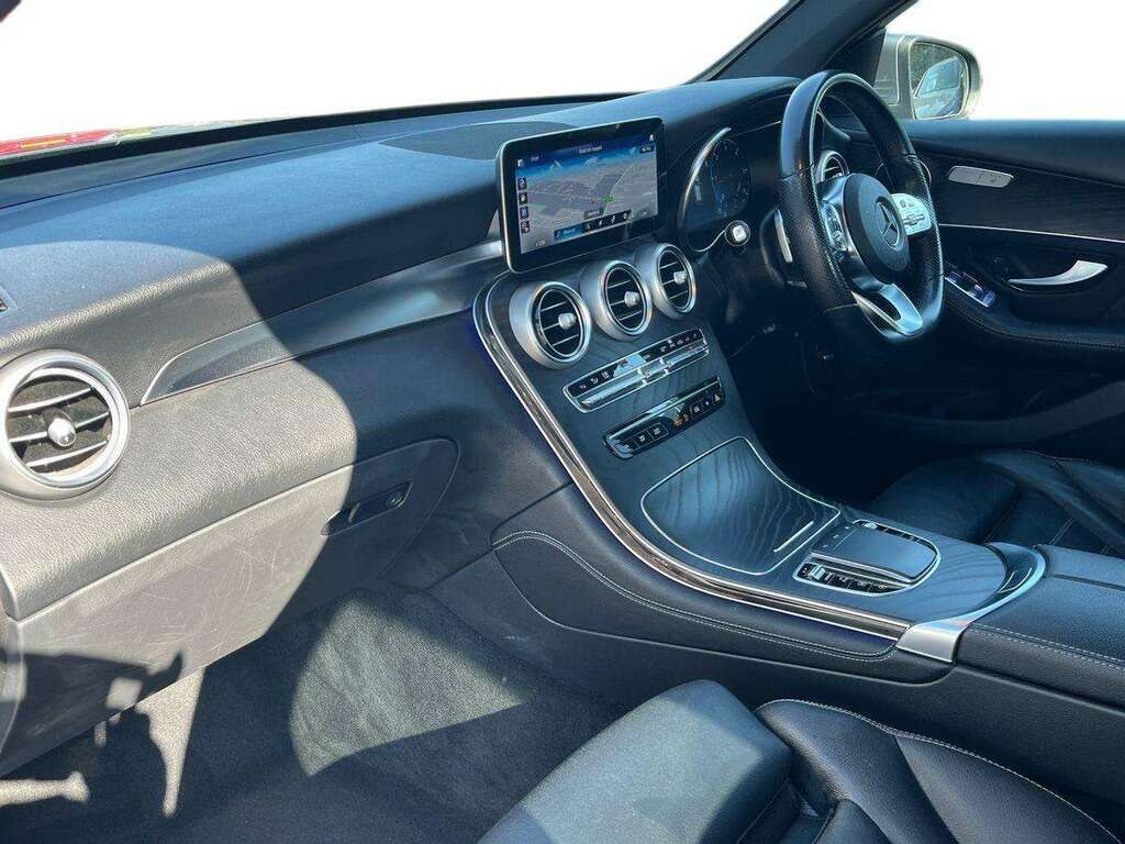 Mercedes-Benz GLC Class Glc 300 4Matic Amg Line White #7