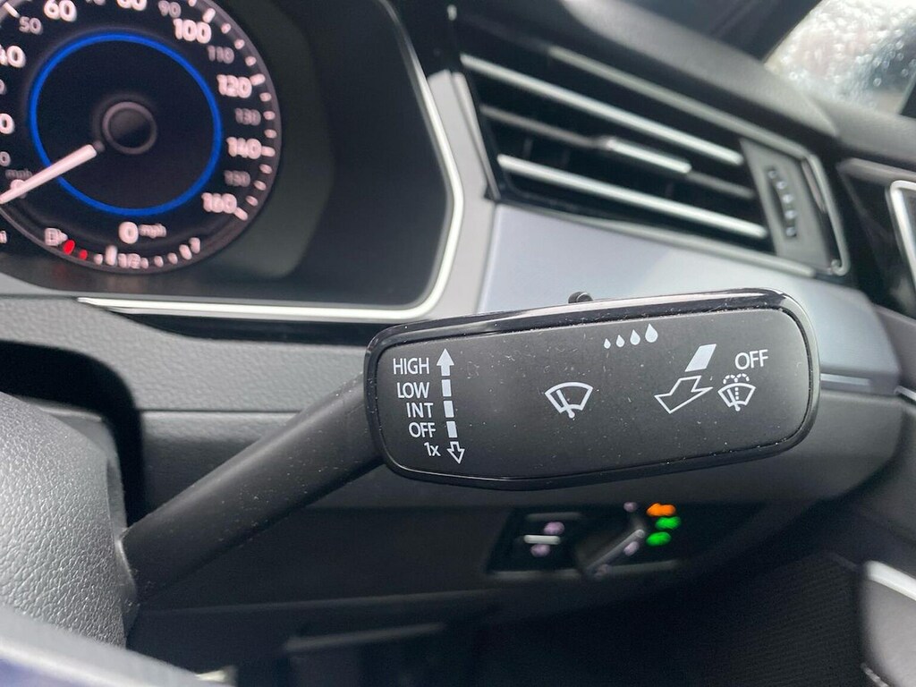 Volkswagen Passat R-line Tdi Dsg White #28