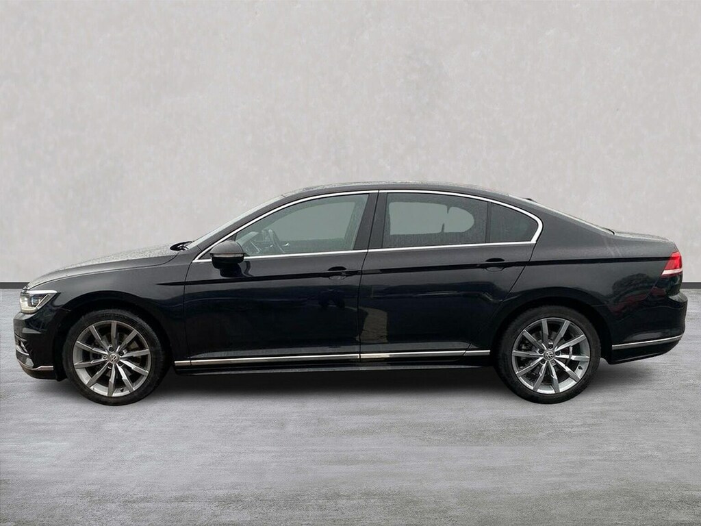 Volkswagen Passat R-line Tdi Dsg White #19