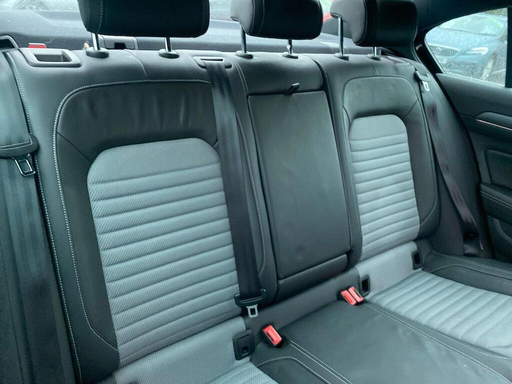 Volkswagen Passat R-line Tdi Dsg White #16