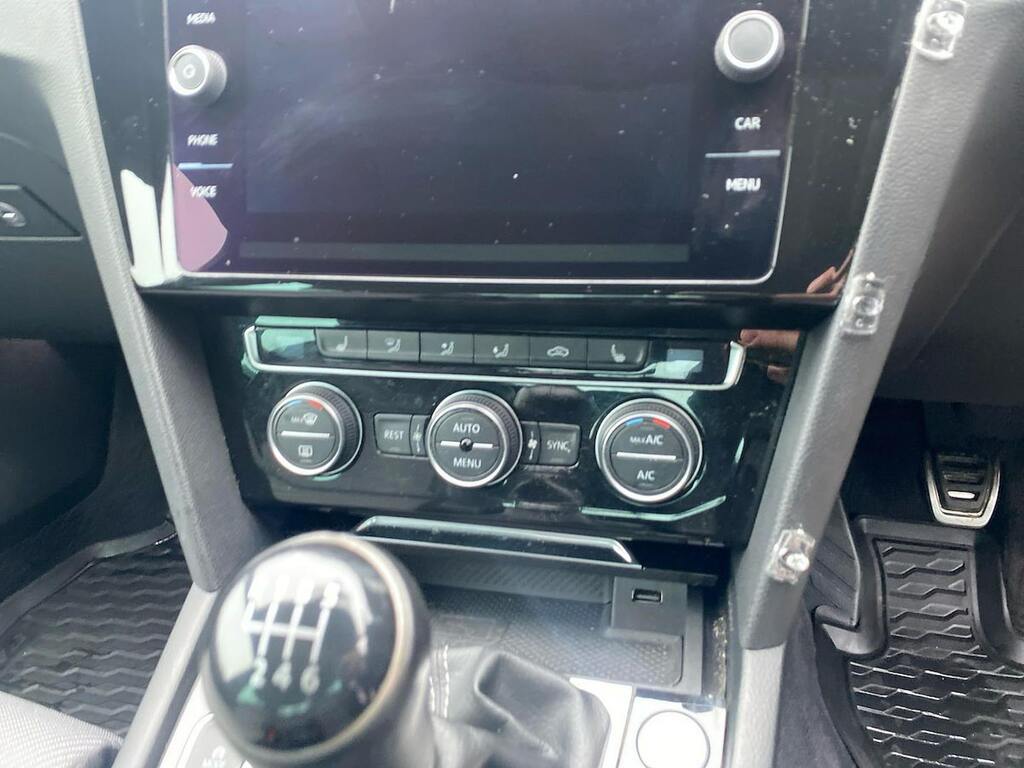 Volkswagen Passat R-line Tdi Dsg White #12